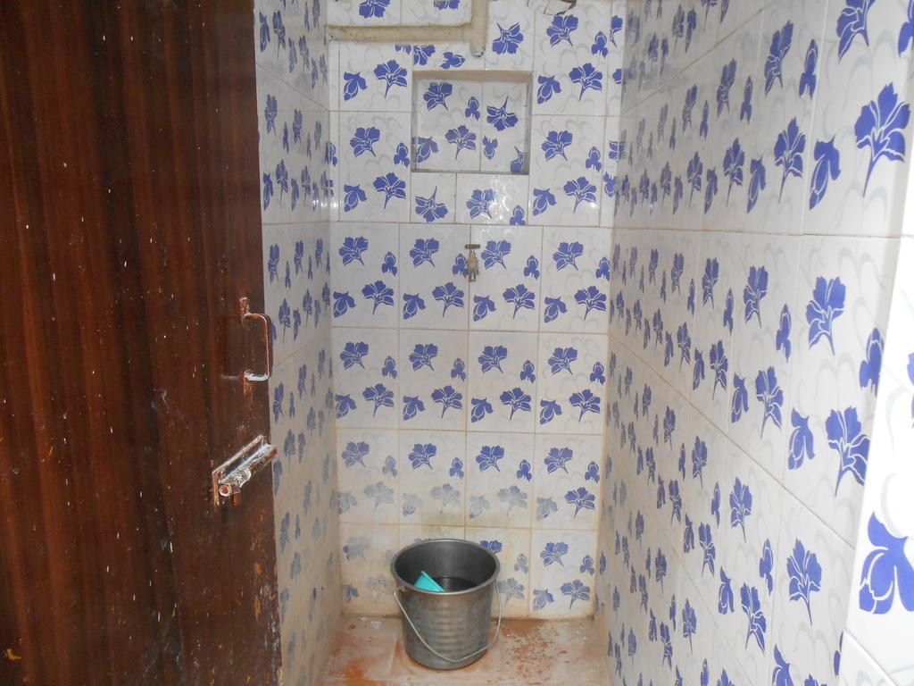 Gaurav Guest House Mathura Extérieur photo